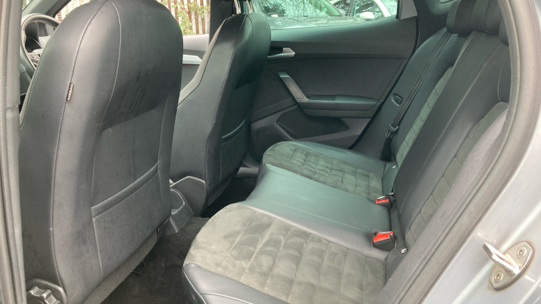 SEAT Arona 1.0 TSI 110 FR Edition 5dr Petrol Hatchback